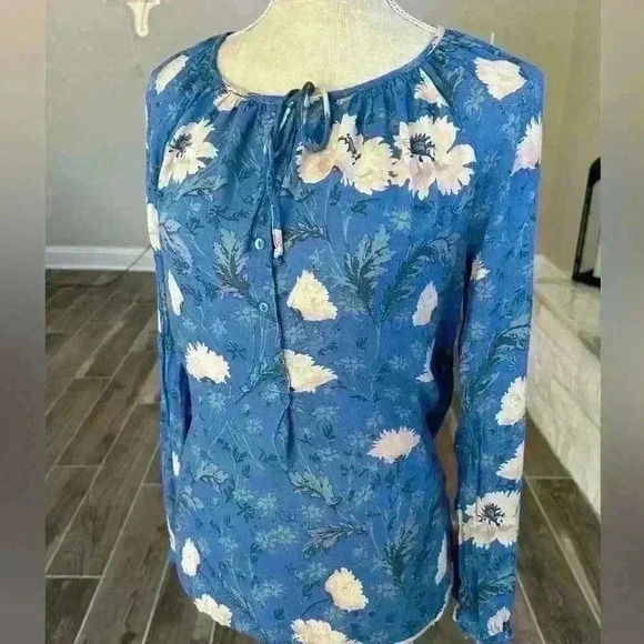 Lucky Brand Sky Blue Floral Blouse - Medium - Picture 2 of 11